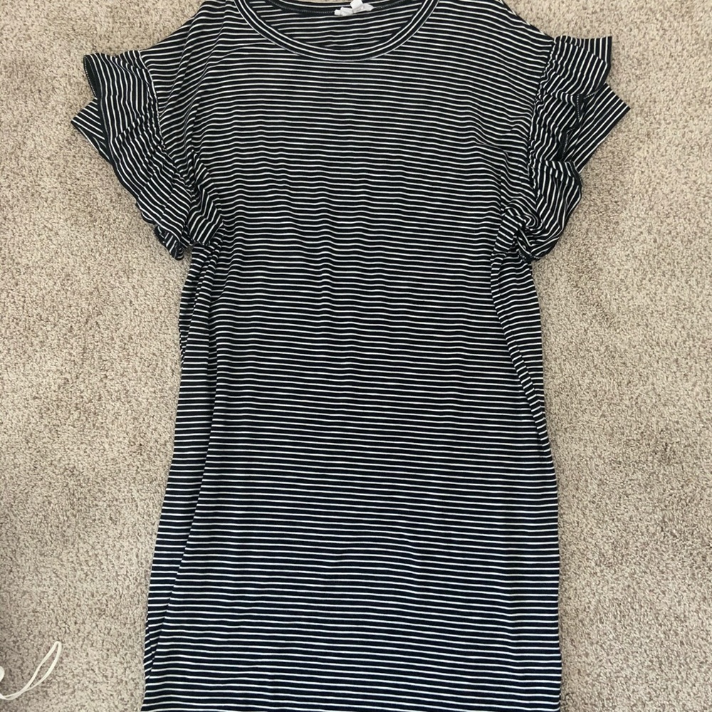 Stripe ruffle sleeve maternity dress